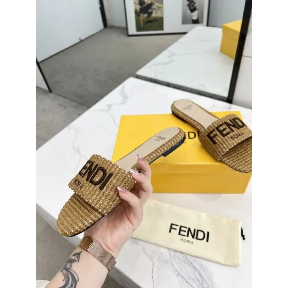 2026 見逃せない注目夏季精品 FENDI フェンデイ レディースサンダル 商品画像 8
