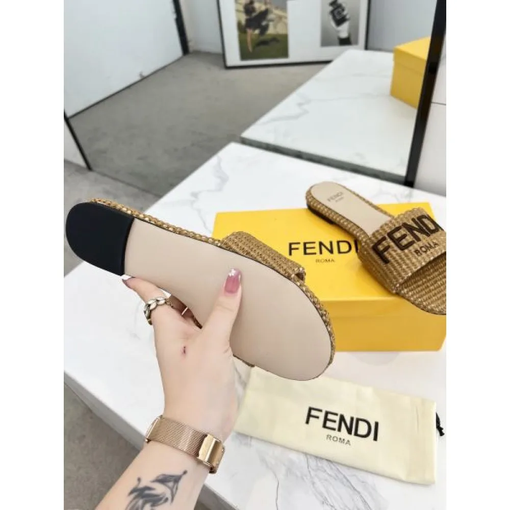 2026 見逃せない注目夏季精品 FENDI フェンデイ レディースサンダル 商品画像 10