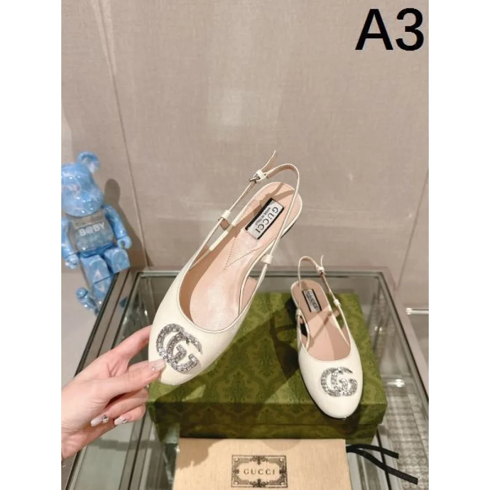 2026 贈るべきのプレゼント GUCCI グッチ レディースサンダル 商品画像 3