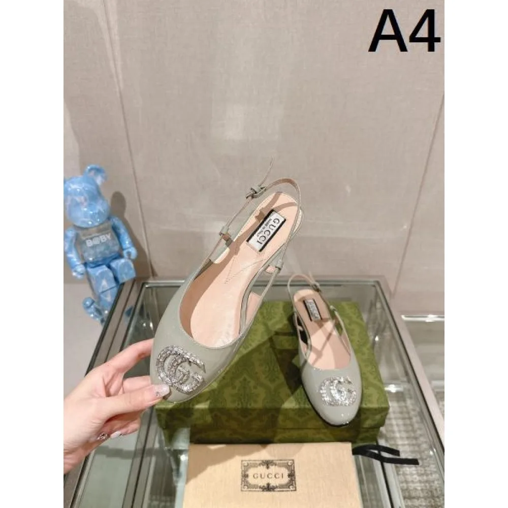 2026 贈るべきのプレゼント GUCCI グッチ レディースサンダル 商品画像 4