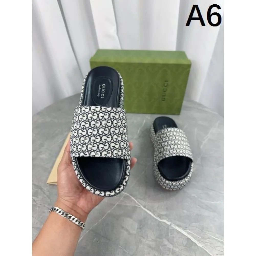 2026 夏のおでかけにもぴったり GUCCI グッチ レディーススリッパ 商品画像 6