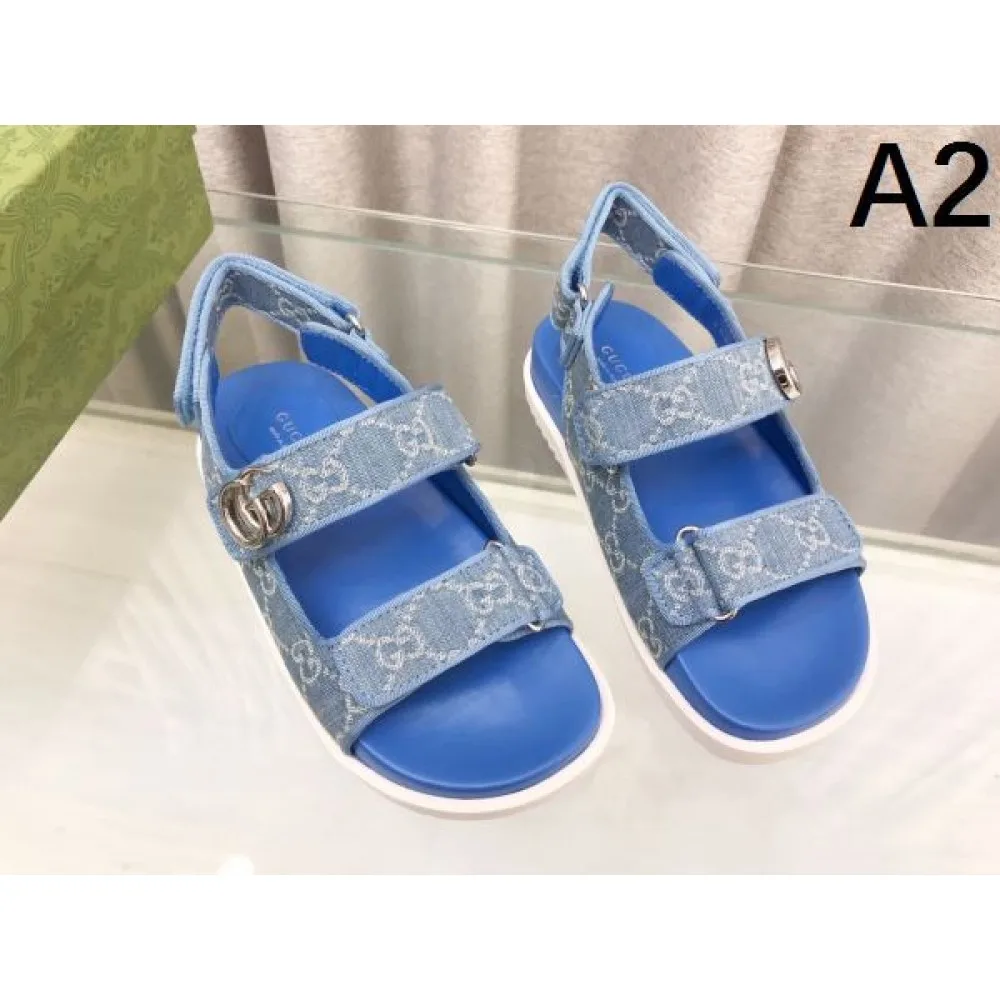 2026 続々とお目見える夏季新作 GUCCI グッチ レディースサンダル 商品画像 2