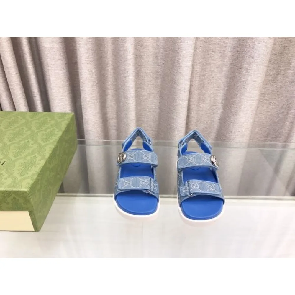 2026 続々とお目見える夏季新作 GUCCI グッチ レディースサンダル 商品画像 3