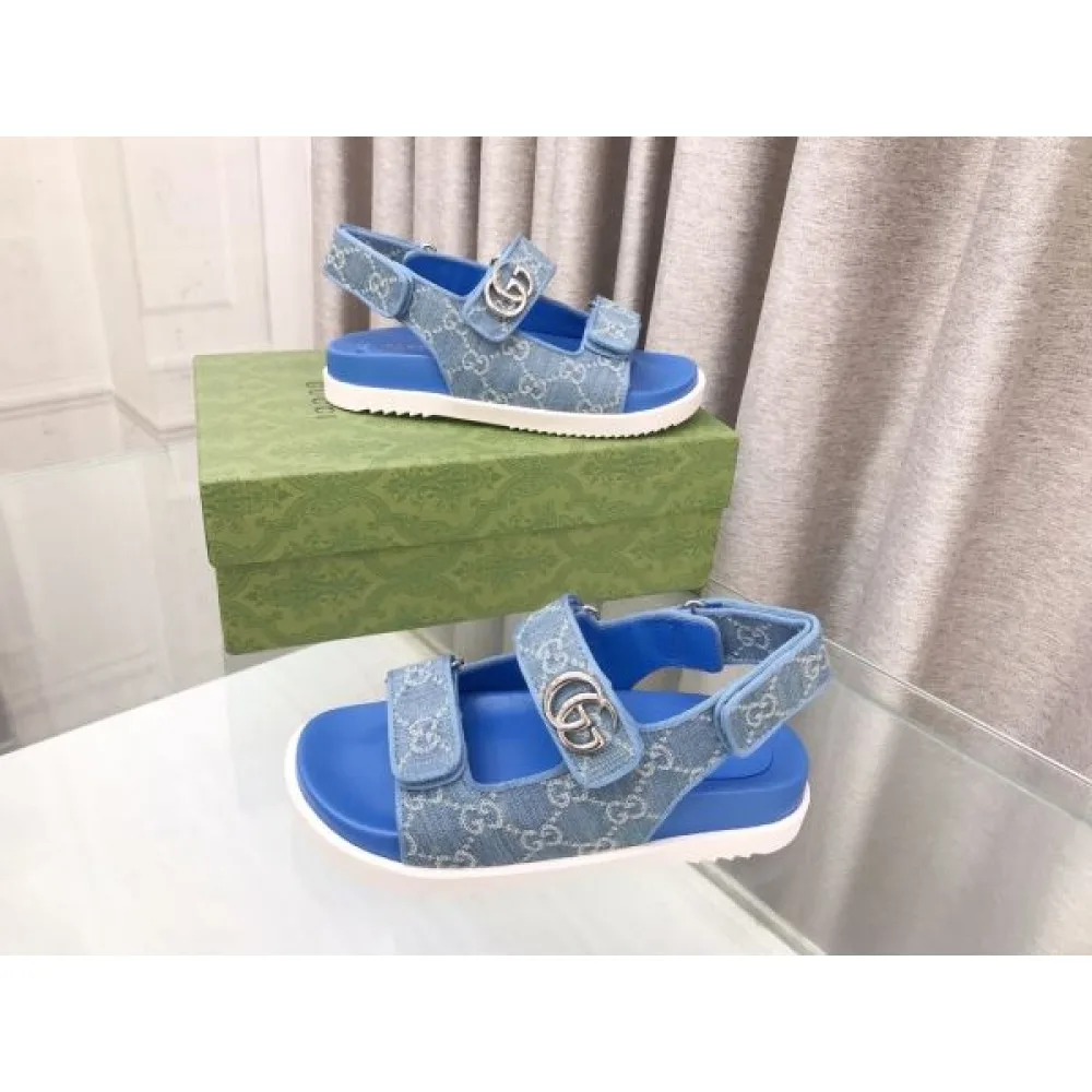 2026 続々とお目見える夏季新作 GUCCI グッチ レディースサンダル 商品画像 6