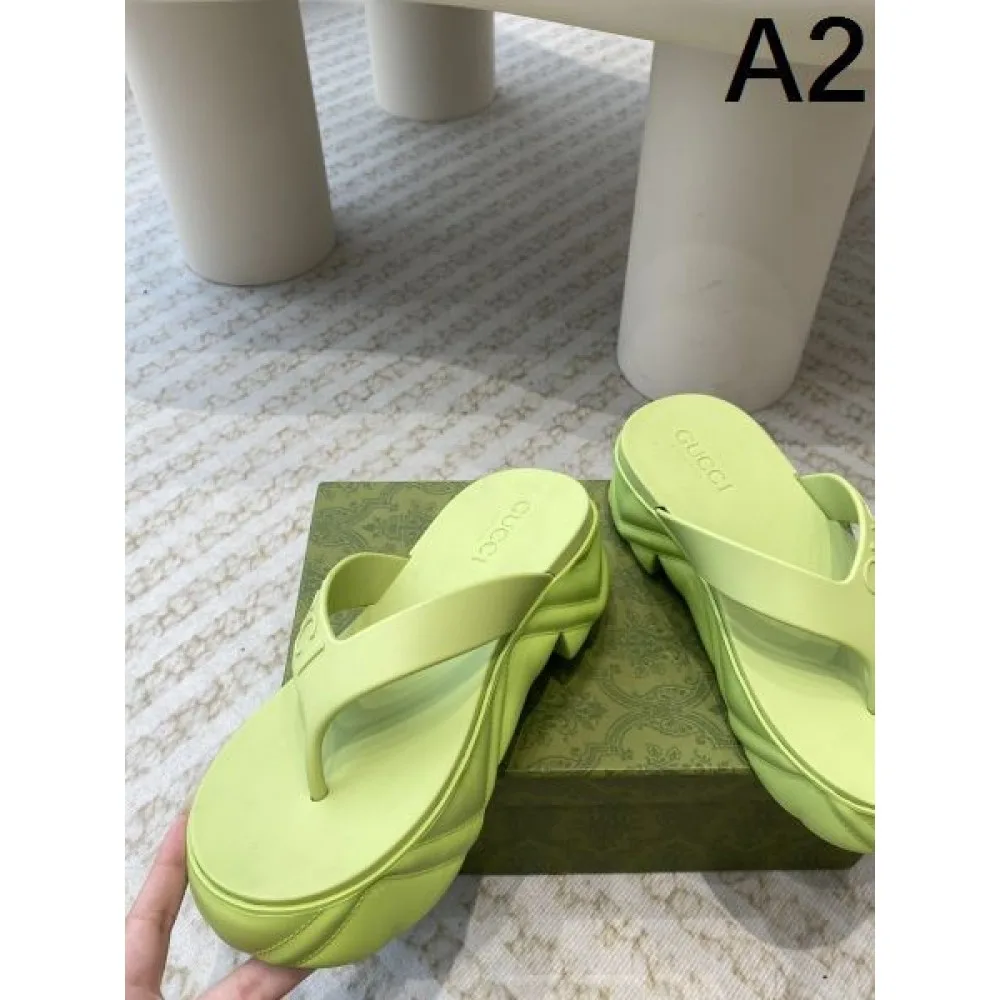 2026 愛用者多数になる夏季新作 GUCCI グッチ レディーススリッパ 商品画像 2