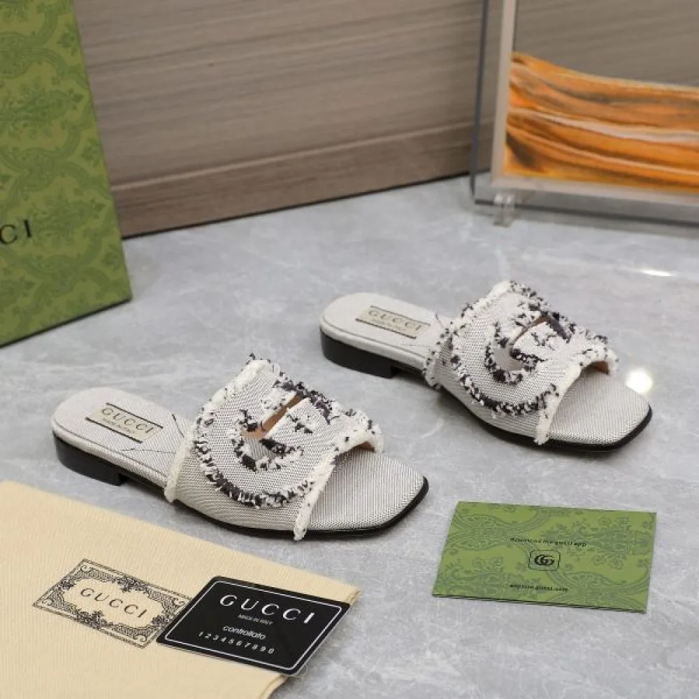 2026 とっても夏らしいアイテム GUCCI グッチ レディーススリッパ 商品画像 4