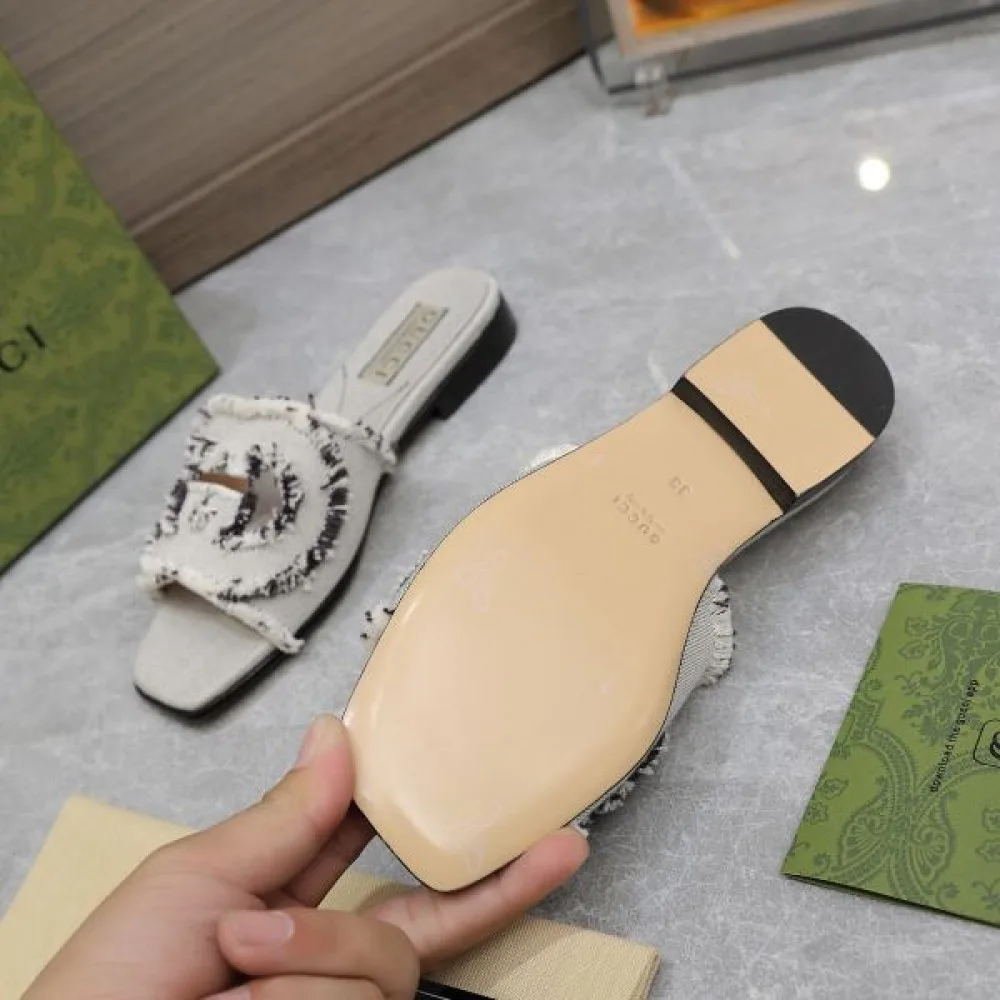 2026 とっても夏らしいアイテム GUCCI グッチ レディーススリッパ 商品画像 9