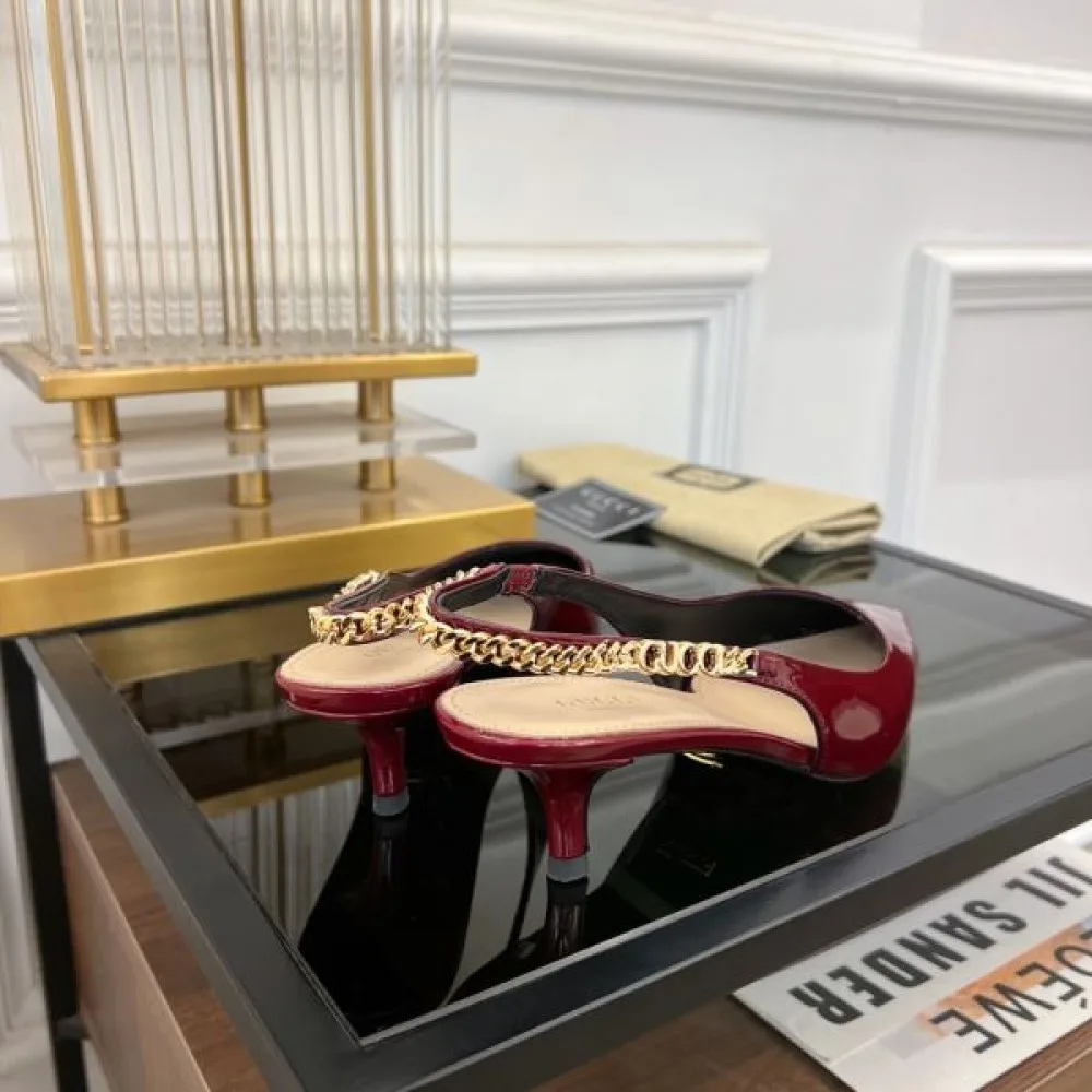 2026 今夏のお気に入りスタイル GUCCI グッチ レディースサンダル 商品画像 6