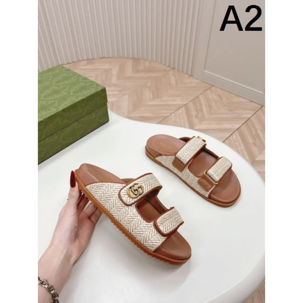 2026 品薄状態になる夏季新作 GUCCI グッチ レディースサンダル 商品画像 2