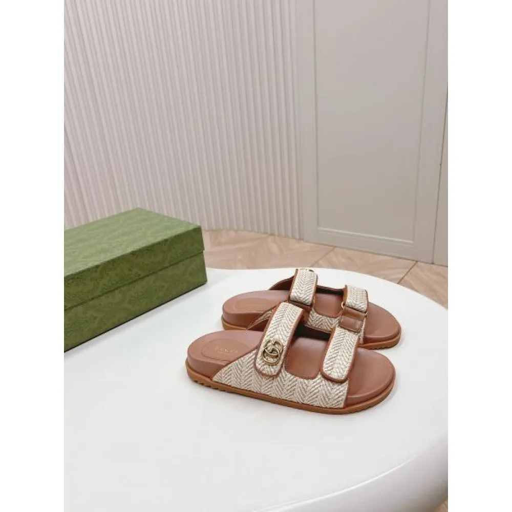 2026 品薄状態になる夏季新作 GUCCI グッチ レディースサンダル 商品画像 5