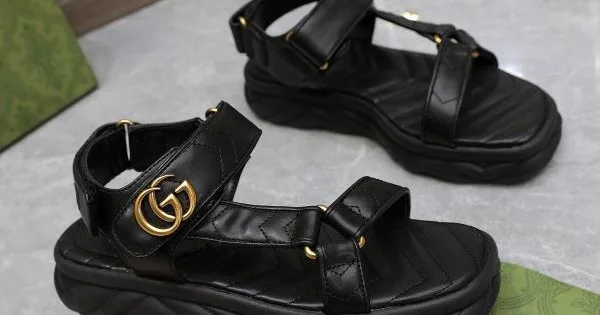 2026 夏にピッタリのアイテム GUCCI グッチ レディースサンダル 商品画像 11