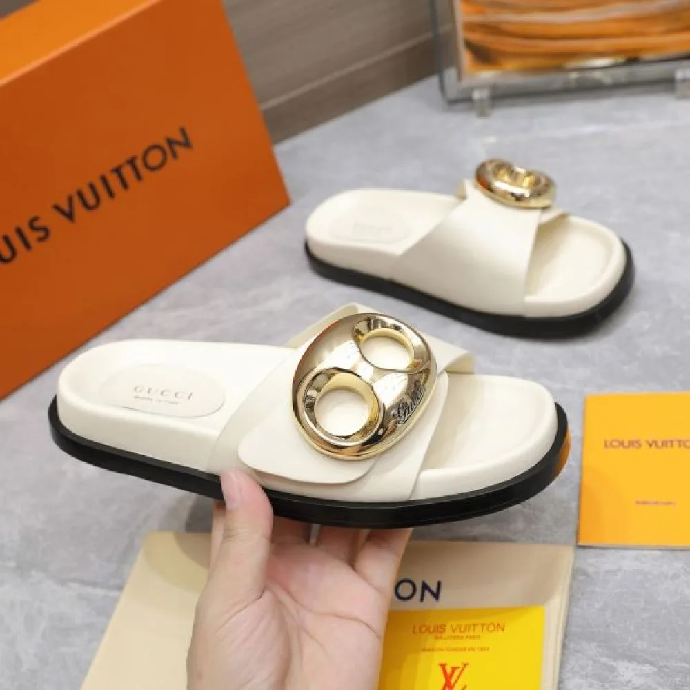 2026 現地価格お得な春夏新作 GUCCI グッチ レディースサンダル 商品画像 5