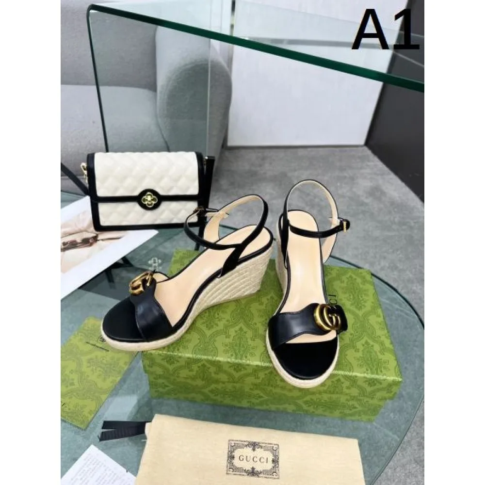 2026 見逃せない注目夏季精品 GUCCI グッチ レディースサンダル 商品画像 1
