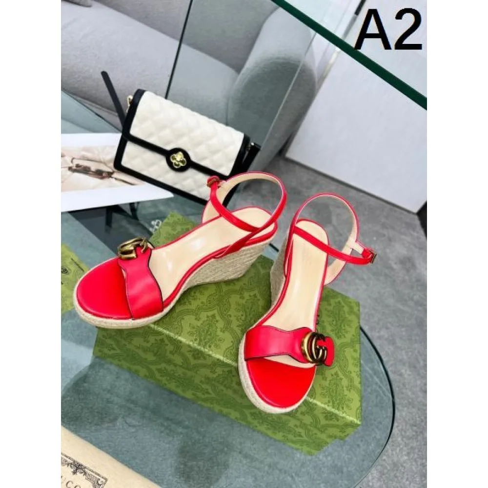 2026 見逃せない注目夏季精品 GUCCI グッチ レディースサンダル 商品画像 2