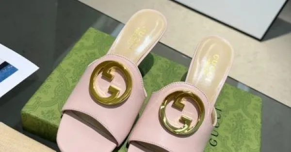 2026 品薄状態になる夏季新作 GUCCI グッチ レディースサンダル 商品画像 11