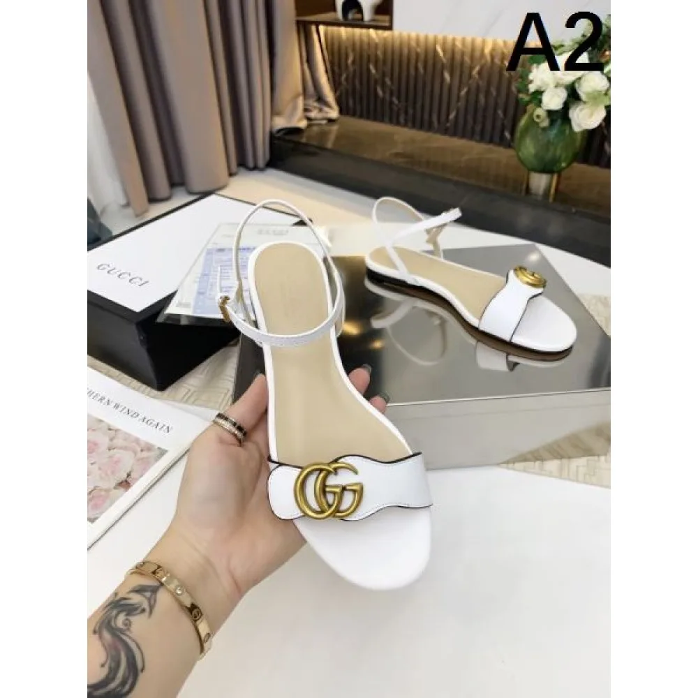 2026 今年の夏はこれで決まり GUCCI グッチ レディースサンダル 商品画像 2