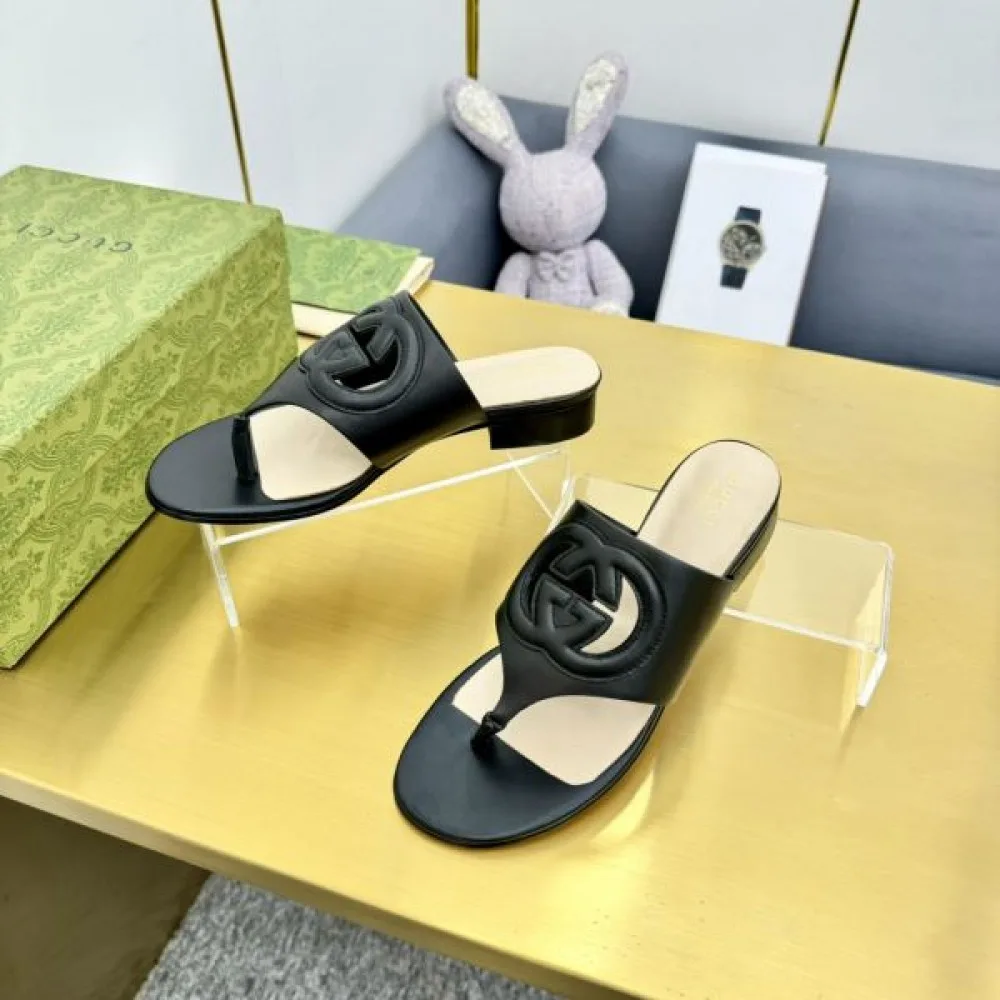 2026 この春夏注目のトップス GUCCI グッチ レディースサンダル 商品画像 6