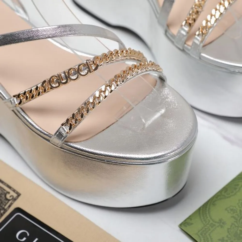 2026 夏のマストブランド新作 GUCCI グッチ レディースサンダル 商品画像 8