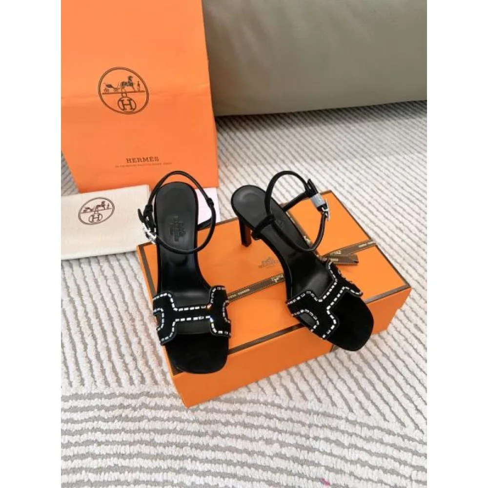 2026 大人な印象が溢れ出る HERMES エルメス レディースサンダル 商品画像 6