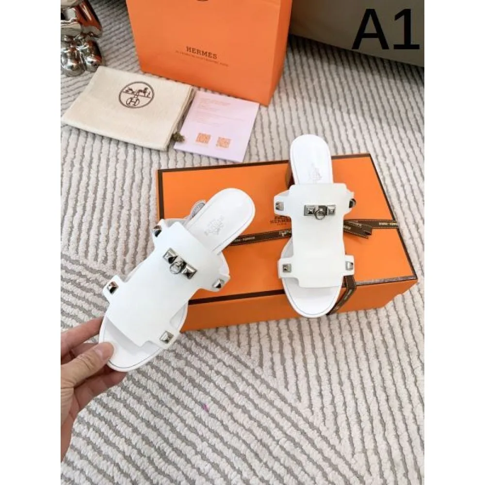 2026 大人の雰囲気たっぷり HERMES エルメス レディースサンダル 商品画像 1