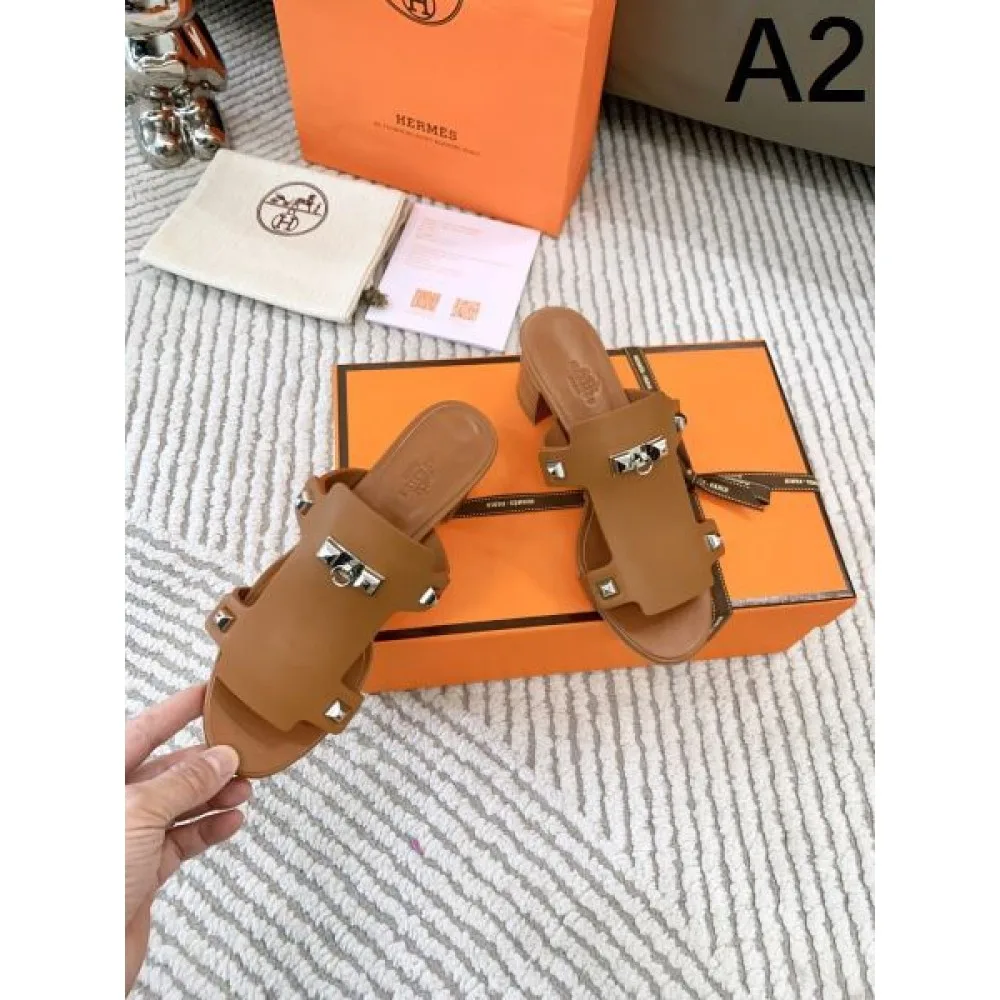 2026 大人の雰囲気たっぷり HERMES エルメス レディースサンダル 商品画像 2