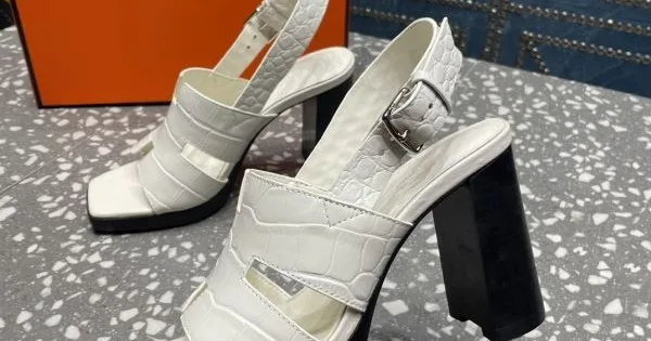 2026 可愛い完売確実 大人気 HERMES エルメス レディースサンダル 商品画像 11