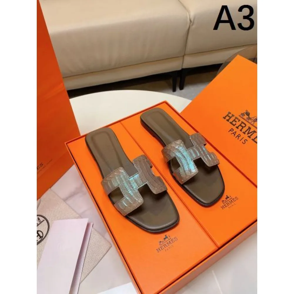 2026 これからの季節、大活躍 HERMES エルメス レディースサンダル 商品画像 3