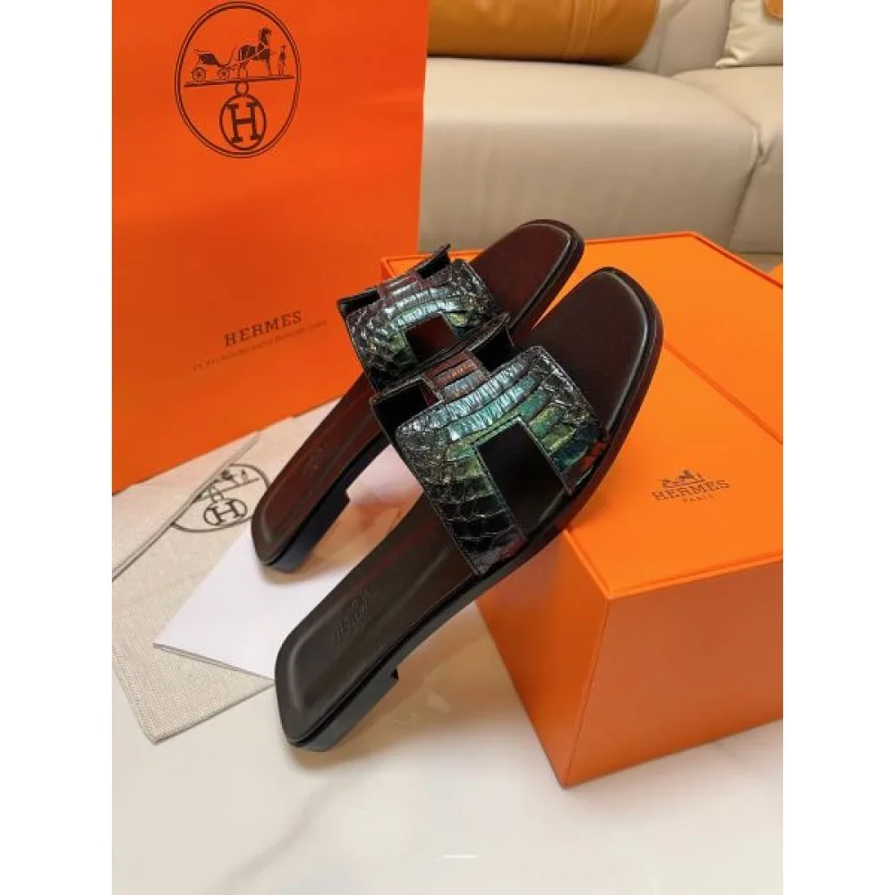 2026 これからの季節、大活躍 HERMES エルメス レディースサンダル 商品画像 6
