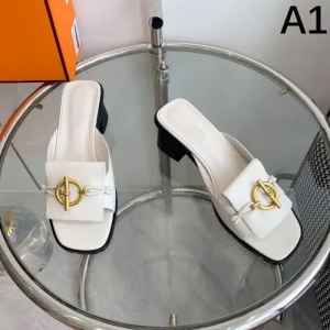2026 ファッションに新しい色 HERMES エルメス レディースサンダル 商品画像 1