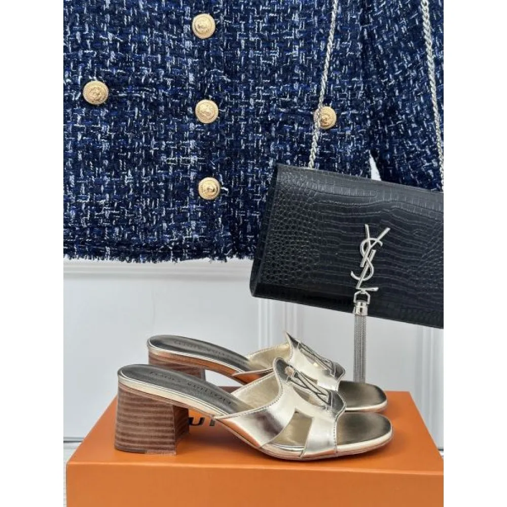 2026 発売極限状態! LOUIS VUITTON ルイヴィトン レディーススリッパ 商品画像 6