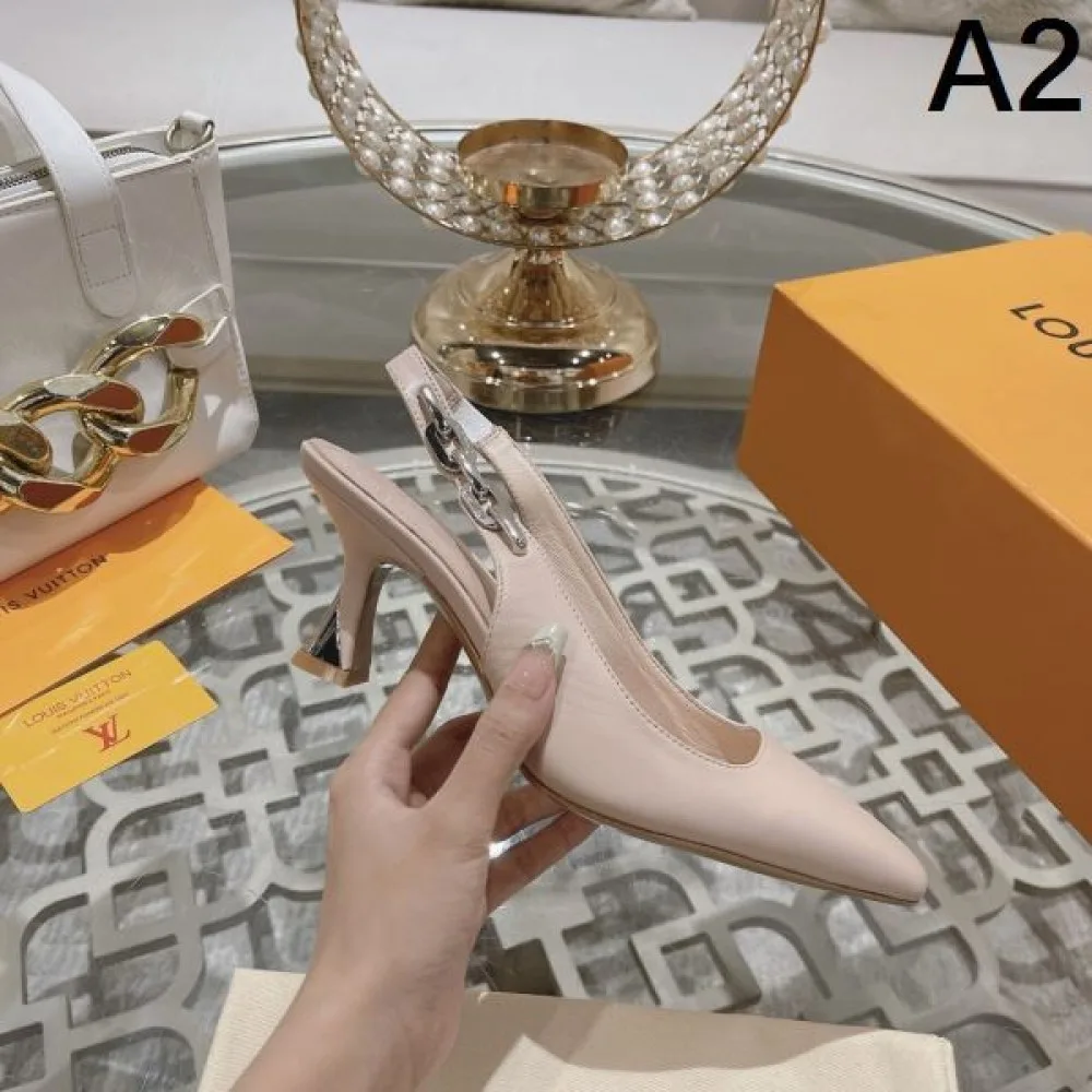 2026 海外先行発売! LOUIS VUITTON ルイヴィトン レディースサンダル 商品画像 2