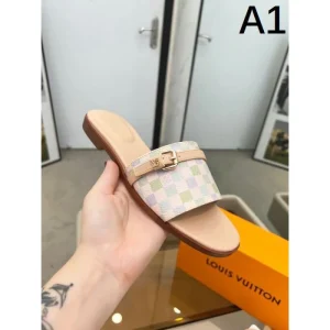 2026 夏らしい新作登場 LOUIS VUITTON ルイヴィトン レディーススリッパ 商品画像 1