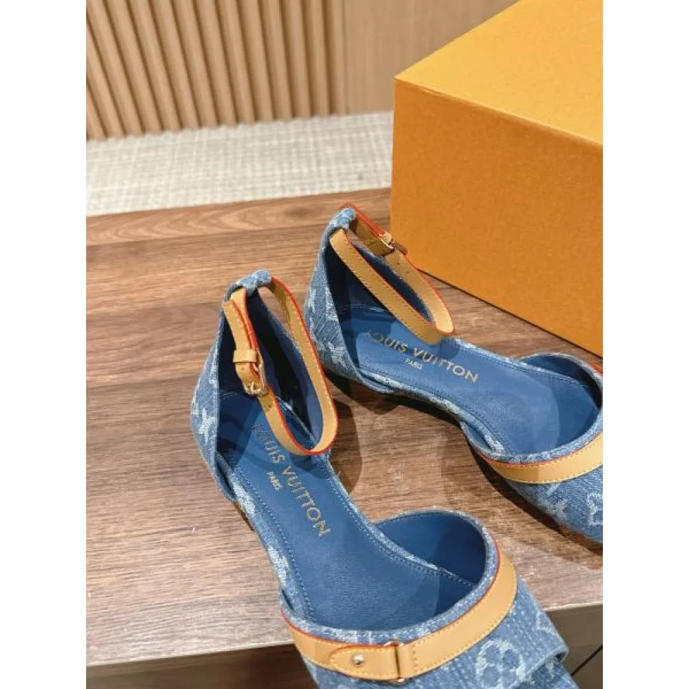 2026 大人気カラー入荷! LOUIS VUITTON ルイヴィトン レディースサンダル 商品画像 6