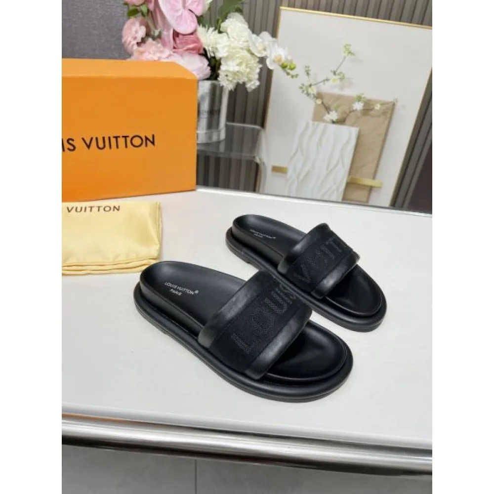 2026 夏らしい色味 LOUIS VUITTON ルイヴィトン レディースサンダル 商品画像 6