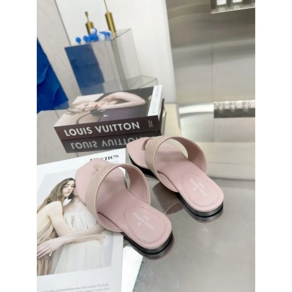 2026 話題が沸騰中 LOUIS VUITTON ルイヴィトン レディースサンダル 商品画像 7