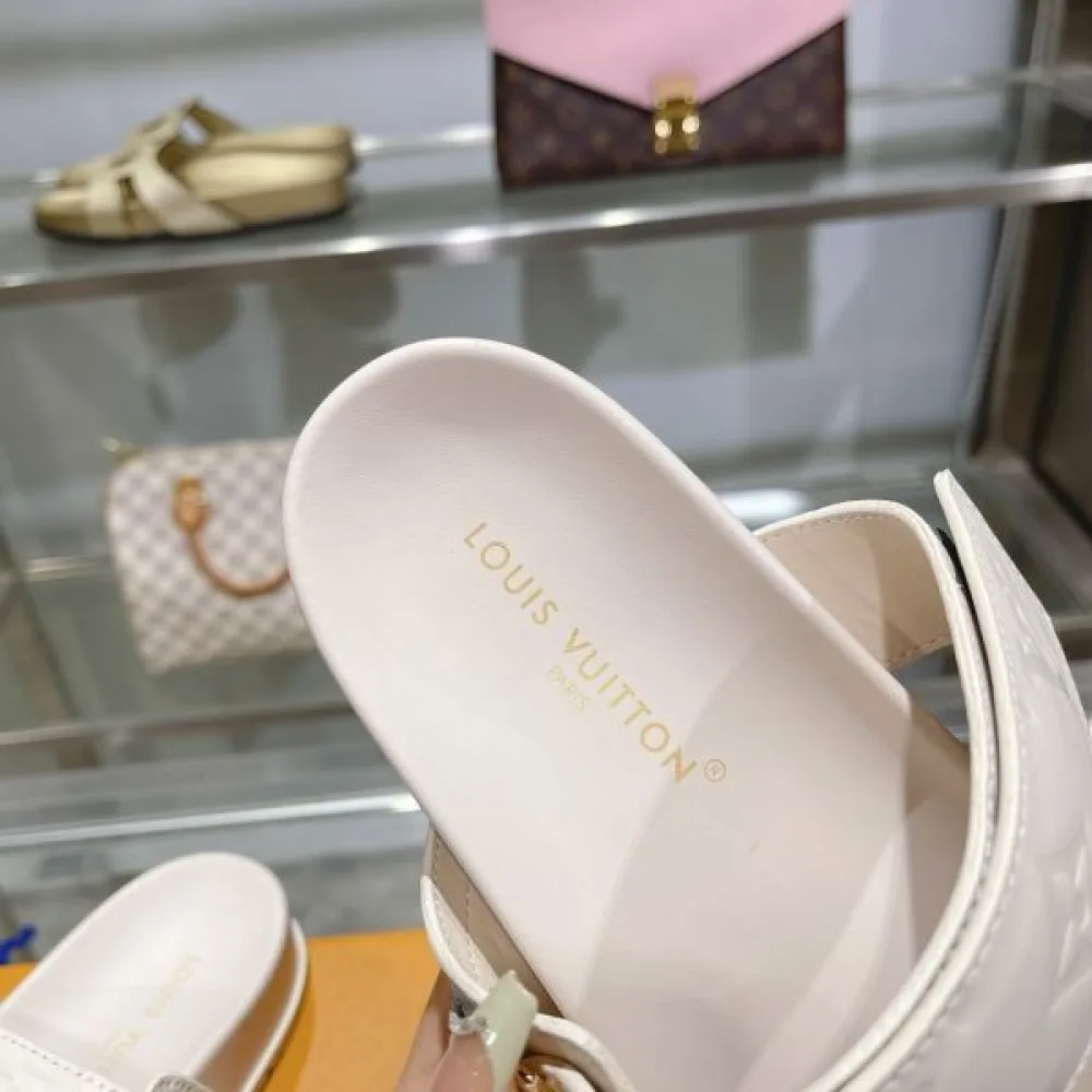 2026 人気アイテム LOUIS VUITTON ルイヴィトン レディースサンダル 商品画像 9