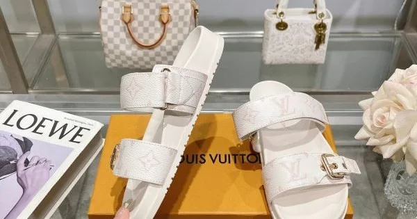 2026 人気アイテム LOUIS VUITTON ルイヴィトン レディースサンダル 商品画像 11
