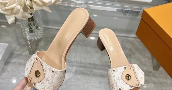 2026 先行発売限定 LOUIS VUITTON ルイヴィトン レディースサンダル 商品画像 11