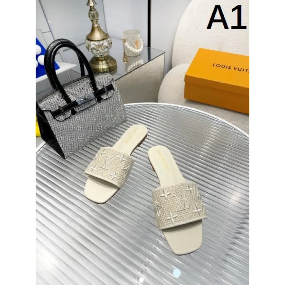 2026 流行の最前線 LOUIS VUITTON ルイヴィトン レディースサンダル 商品画像 1