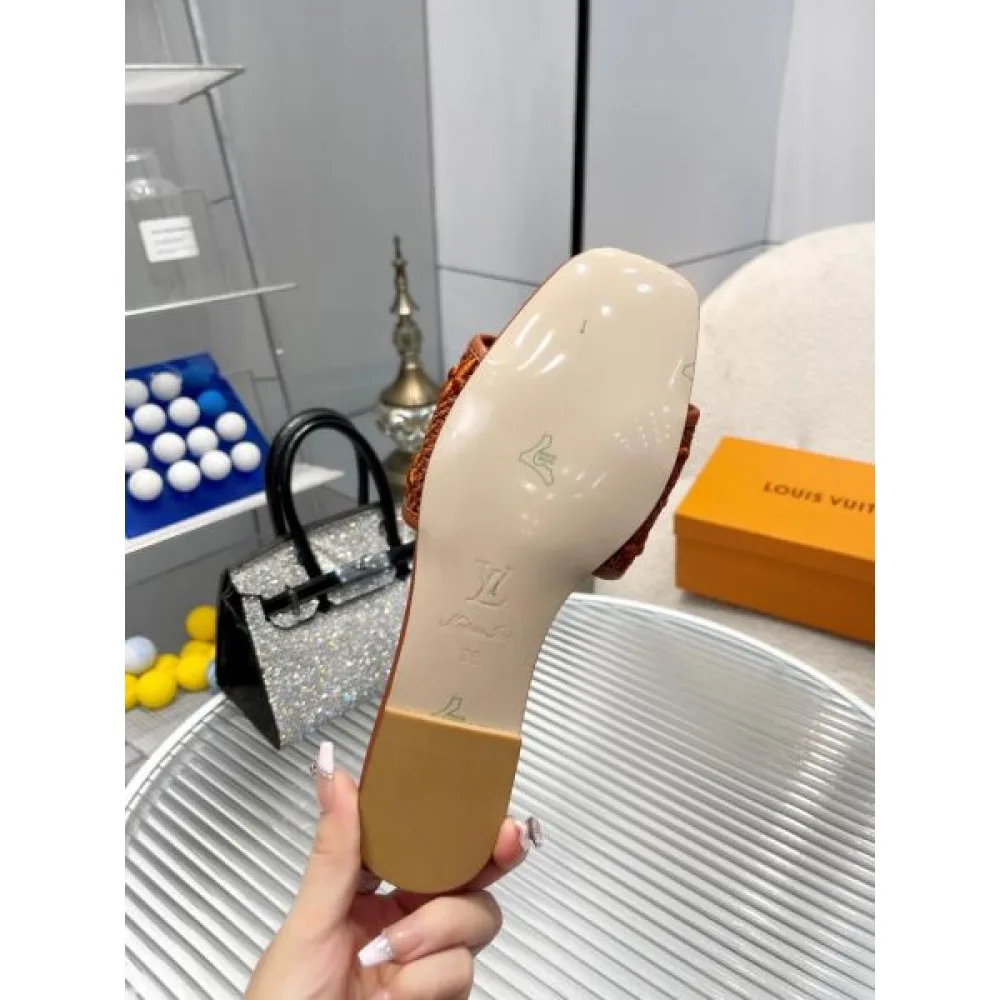 2026 流行の最前線 LOUIS VUITTON ルイヴィトン レディースサンダル 商品画像 10