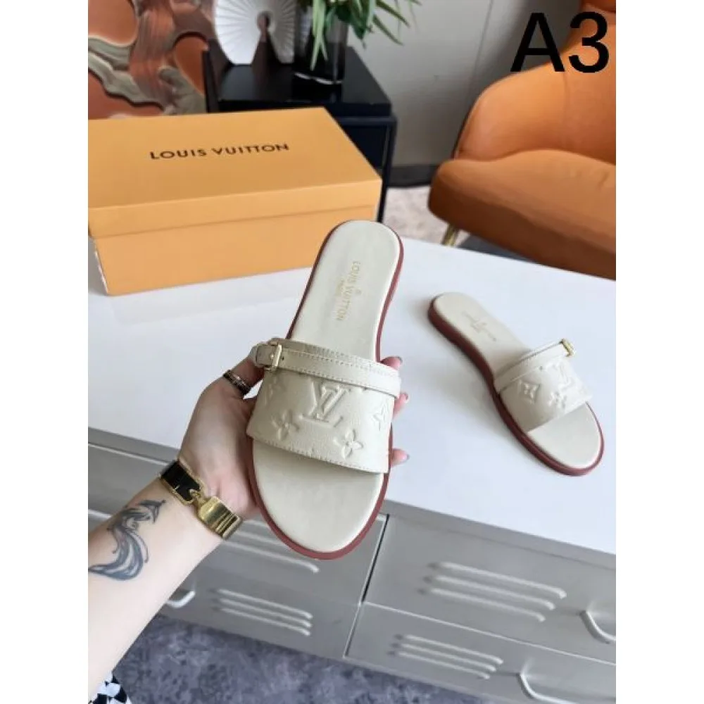 2026 人気いっぱい LOUIS VUITTON ルイヴィトン レディースサンダル 商品画像 3