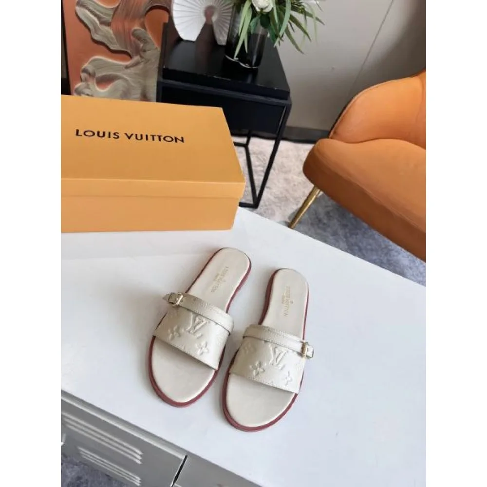 2026 人気いっぱい LOUIS VUITTON ルイヴィトン レディースサンダル 商品画像 5