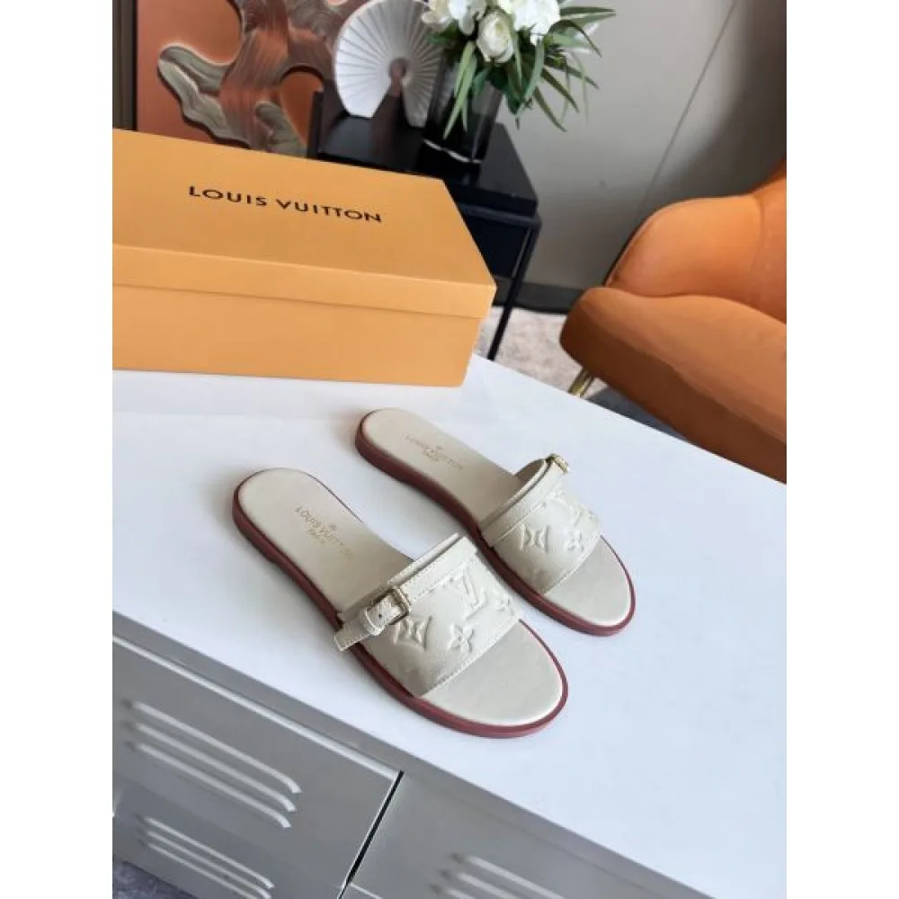 2026 人気いっぱい LOUIS VUITTON ルイヴィトン レディースサンダル 商品画像 6