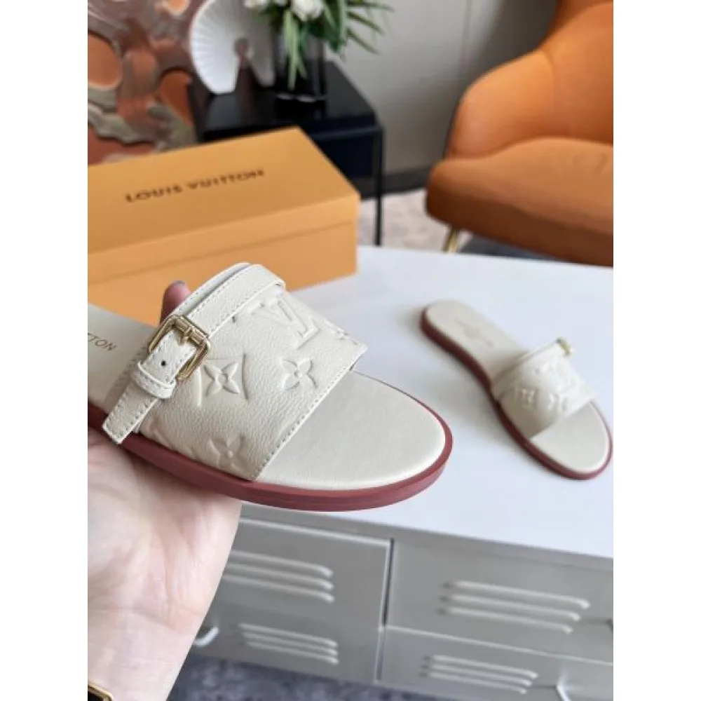 2026 人気いっぱい LOUIS VUITTON ルイヴィトン レディースサンダル 商品画像 8