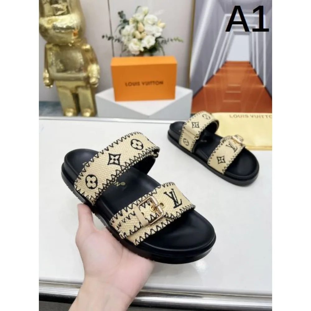 2026 新作すぐ届く LOUIS VUITTON ルイヴィトン レディースサンダル 商品画像 1