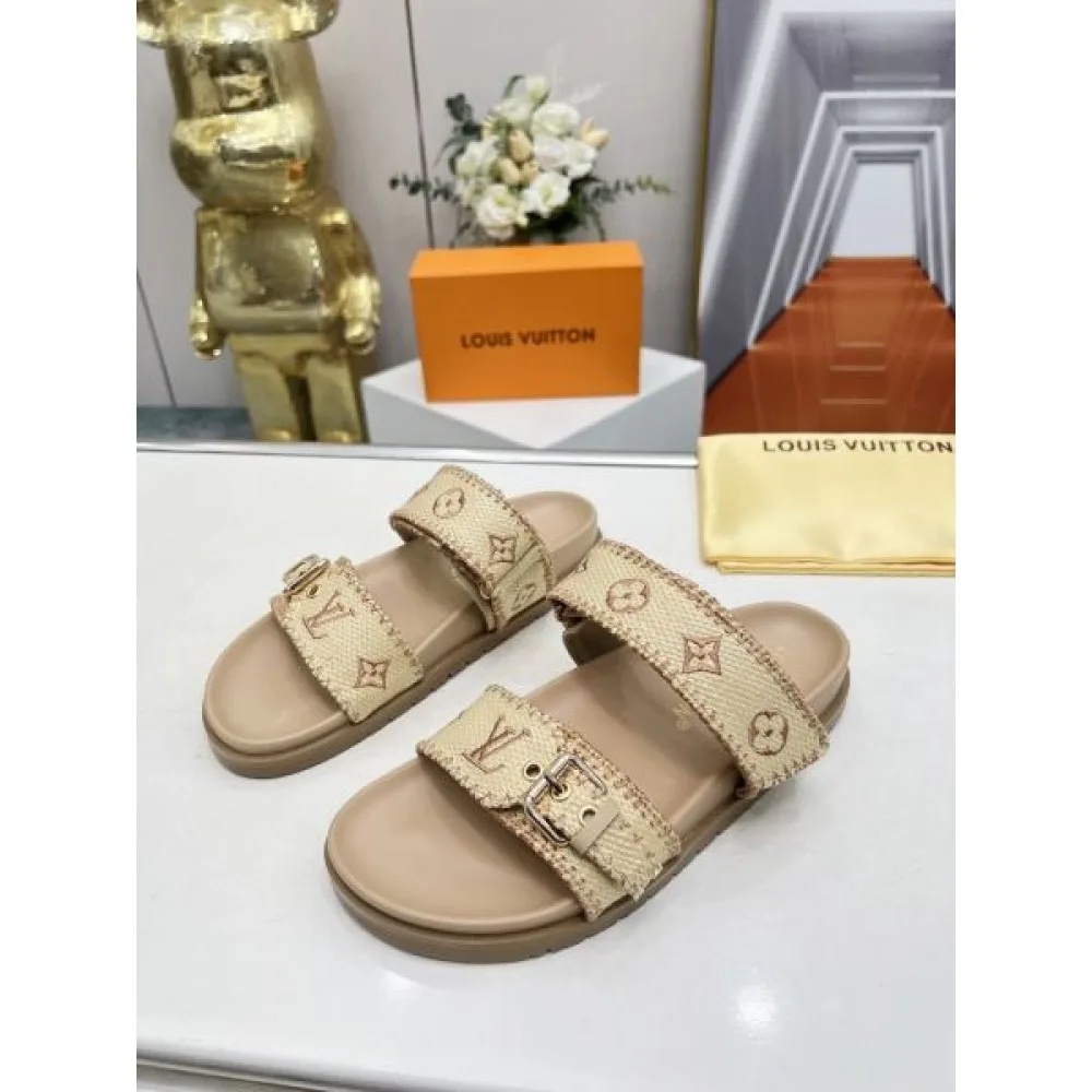 2026 新作すぐ届く LOUIS VUITTON ルイヴィトン レディースサンダル 商品画像 3