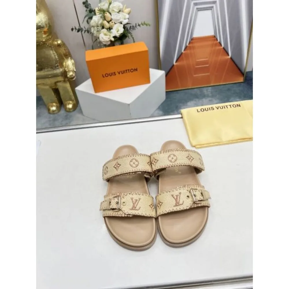 2026 新作すぐ届く LOUIS VUITTON ルイヴィトン レディースサンダル 商品画像 4