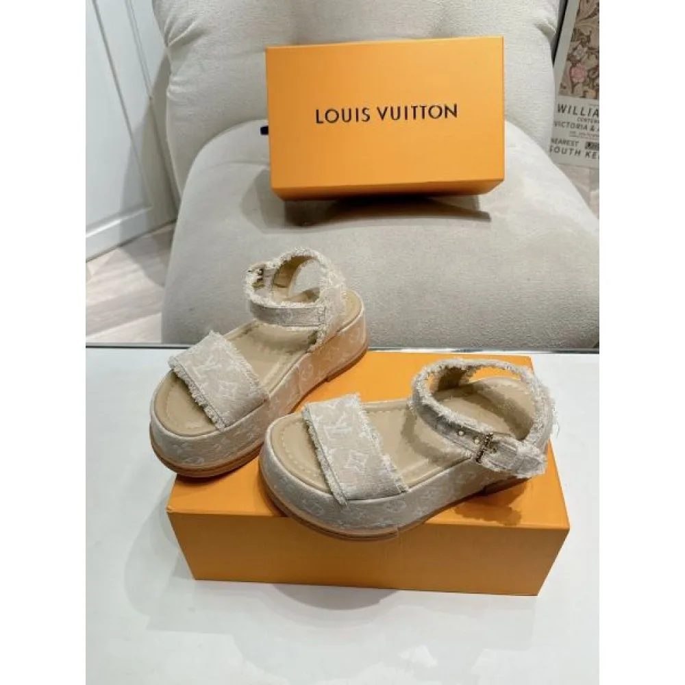 2026 デザイン高い LOUIS VUITTON ルイヴィトン レディースサンダル 商品画像 4