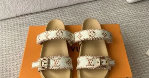 2026 ハイグレード LOUIS VUITTON ルイヴィトン レディースサンダル 商品画像 11