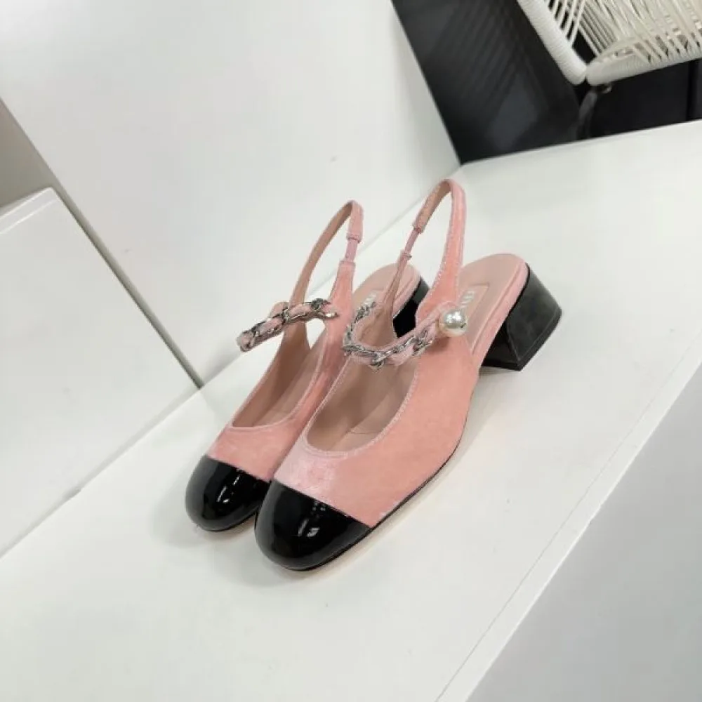 2026 ホリデー限定 MIU MIU ミュウミュウ レディースサンダル 商品画像 7